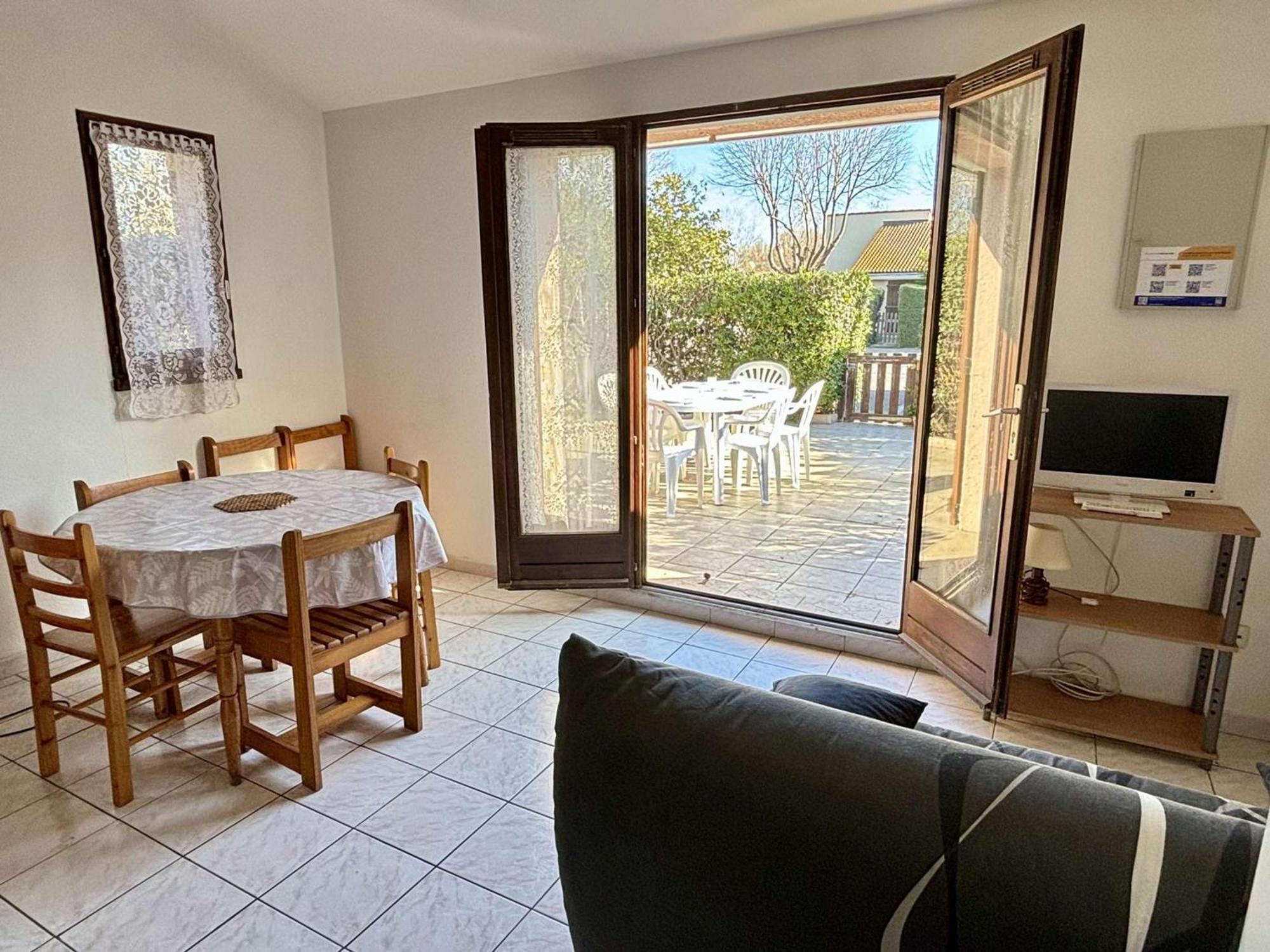 Maison 2 Pieces Avec Mezzanine, Piscine Et Parking Prives, 6 Couchages A 700M De La Plage - Argeles-Sur-Mer - Fr-1-225-74 Exterior foto